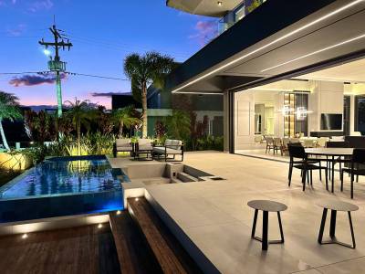 Casa em Condomínio 5 dormitórios para venda, Centro em Xangri-lá | Ref.: 3832