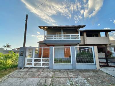 Casa 3 dormitórios para venda, Zona Nova em Capão da Canoa | Ref.: 4283