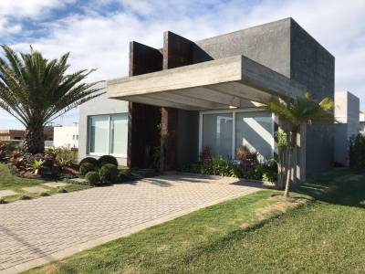 Casa em Condomínio 4 dormitórios para venda, Zona Nova em Capão da Canoa | Ref.: 43