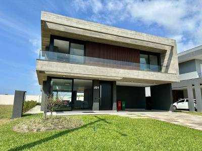 Casa em Condomínio 5 dormitórios para venda, Capão Novo em Capão da Canoa | Ref.: 6349