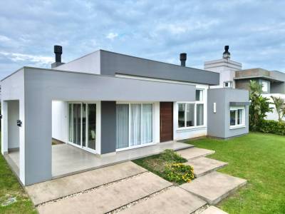 Casa em Condomínio 4 dormitórios para venda, Rainha do Mar em Xangri-lá | Ref.: 7789