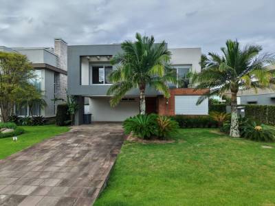 Casa em Condomínio 4 dormitórios para venda, Centro em Xangri-lá | Ref.: 7906