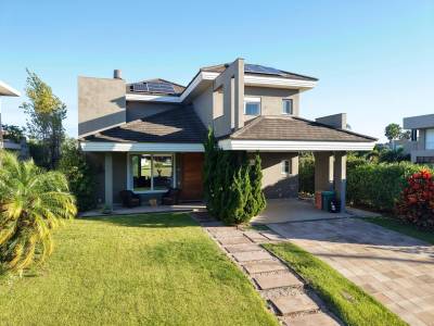 Casa em Condomínio 4 dormitórios para venda, Xangri-la em Xangri-lá | Ref.: 8213