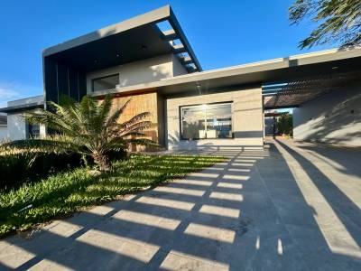 Casa 4 dormitórios para venda, Atlantida em Xangri-lá | Ref.: 8480