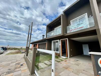 Casa 4 dormitórios para venda, Araça em Capão da Canoa | Ref.: 8536