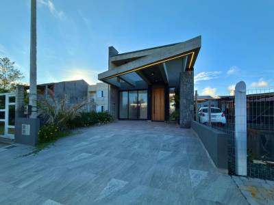 Casa 3 dormitórios para venda, Zona Norte em Capão da Canoa | Ref.: 8917